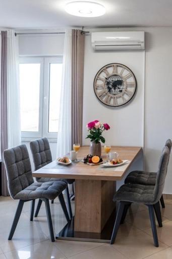 Goldensky New Apartment 杜布罗夫尼克 外观 照片